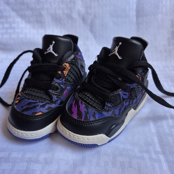 Jordan Other - Nike Air Jordan 4 Retro Size 5c